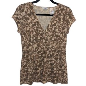 TINT Vintage Floral V-Neck T-Shirt Size M 🌿🌸✨